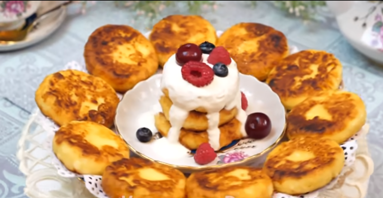 Сирник з ягодами